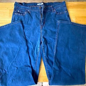 Levi’s perfectly slimming bootcut jeans